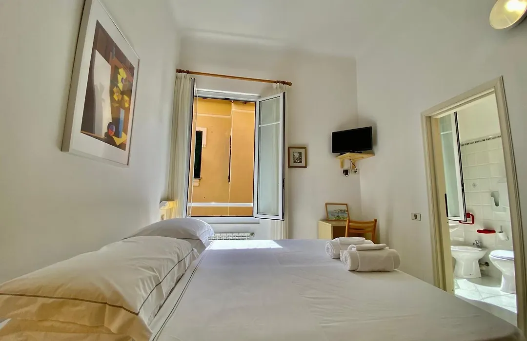 Hotel Alba Chiara-1